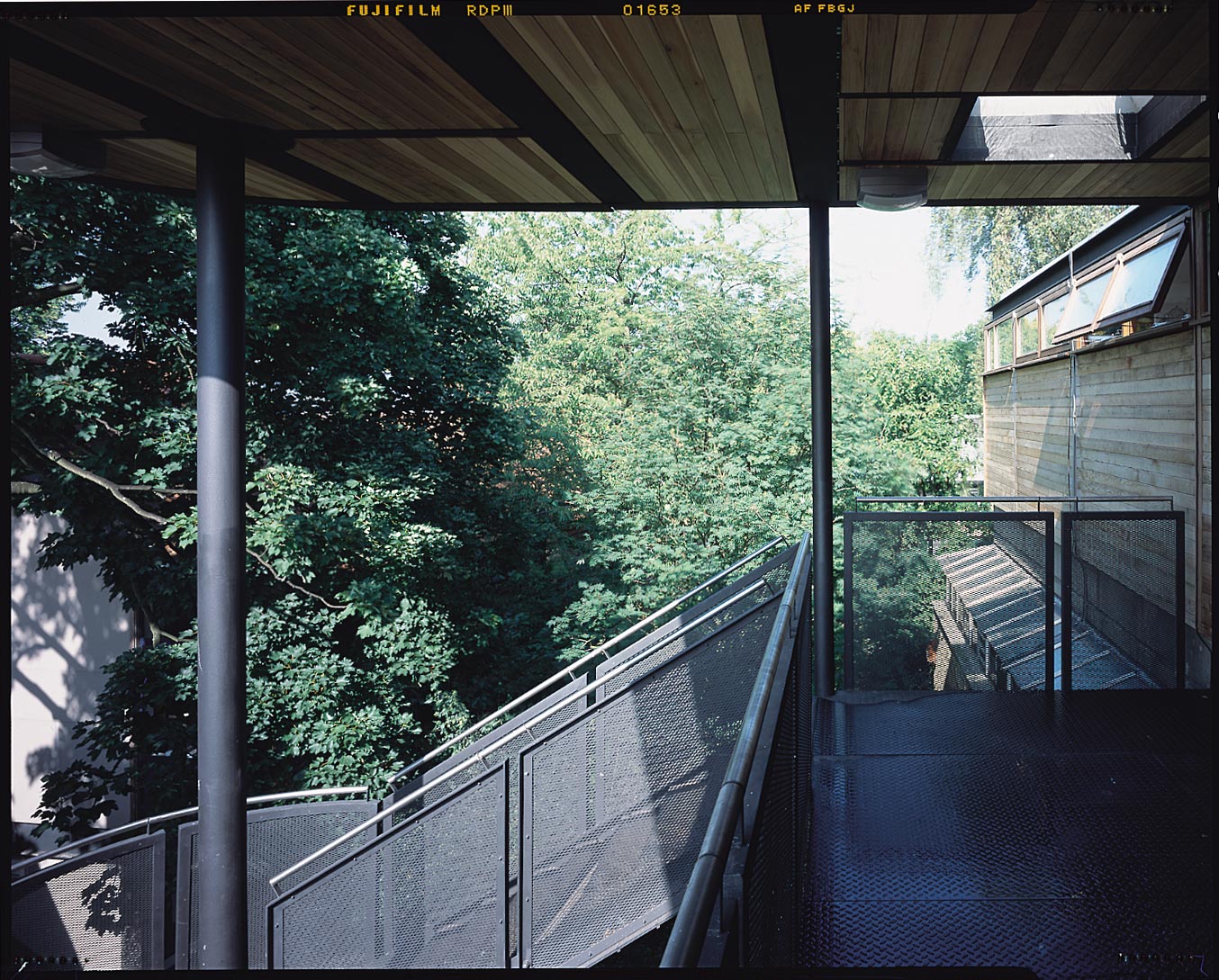 King Alfred School, London - Exterior View - Street View | © Edmund Sumner King Alfred School, London - Exterior View