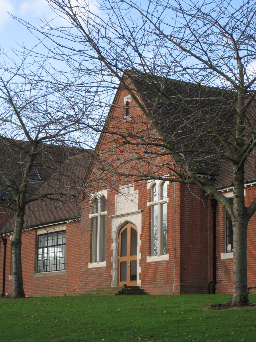Cranleigh Art Department, Cranleigh, Surrey - Exterior View | © Pringle Richards Sharratt Cranleigh Art Department, Cranleigh, Surrey - Exterior View