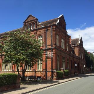 Ipswich Museum - Approach Image